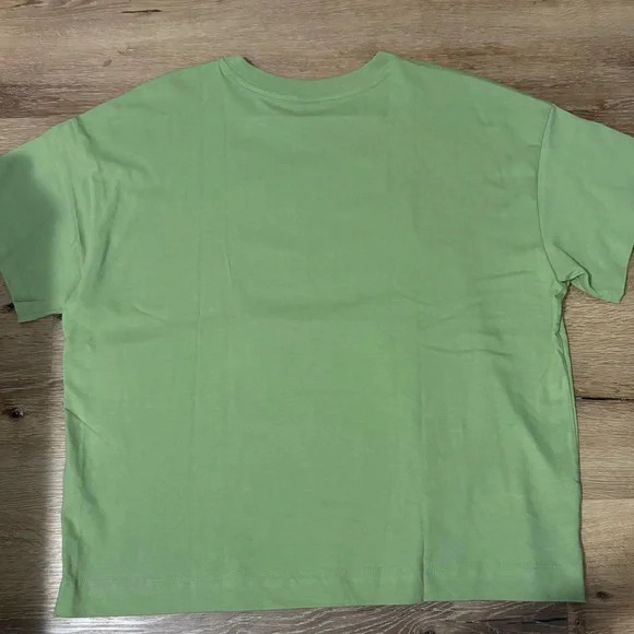 Old Navy 4 Piece T-Shirt Bundle— 4 Colored Vintage Short Sleeve Tee NWT - Picture 5 of 6